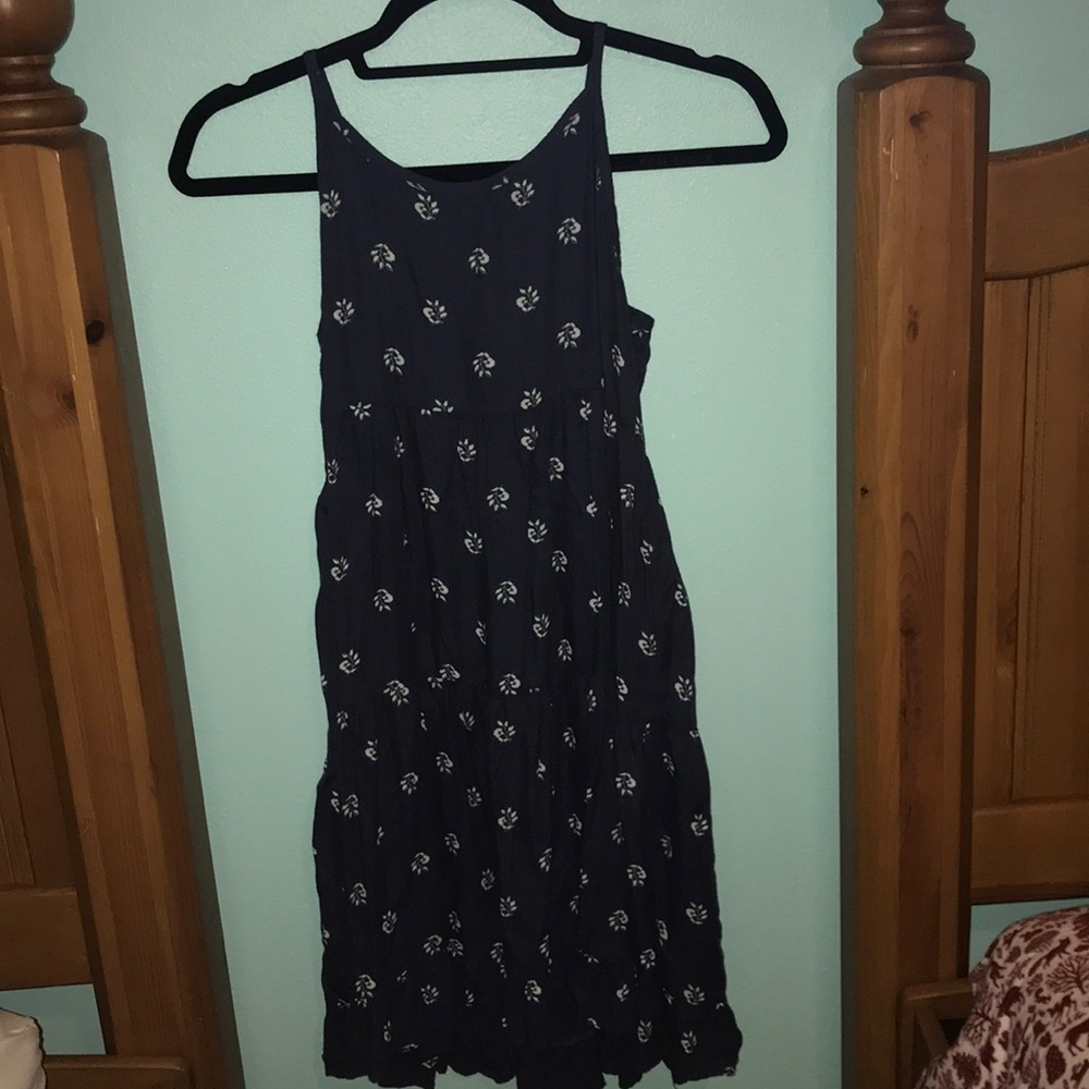 blue dress